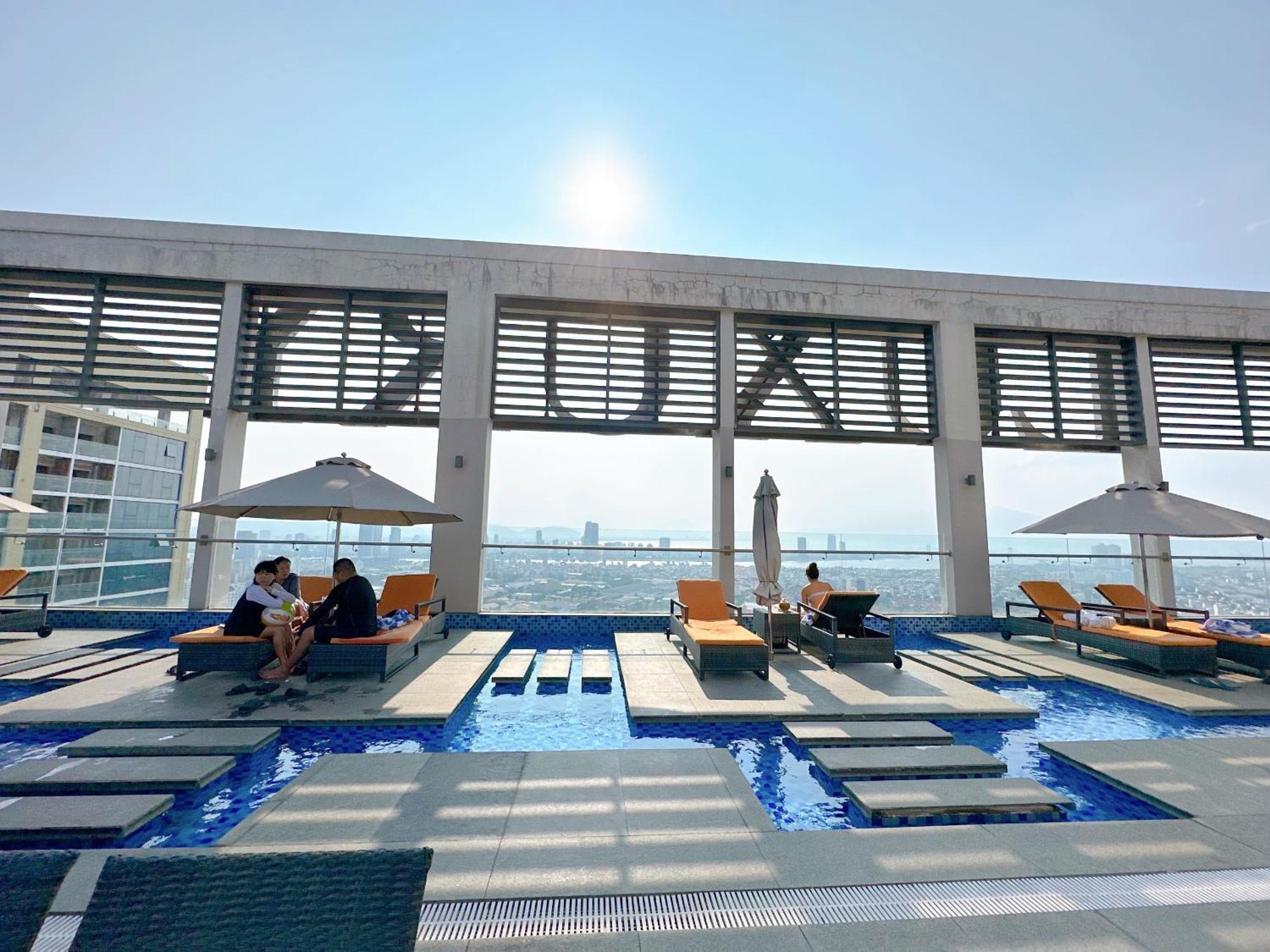 Luxury Apt Opposite Mykhe Beach Da Nang Zewnętrze zdjęcie