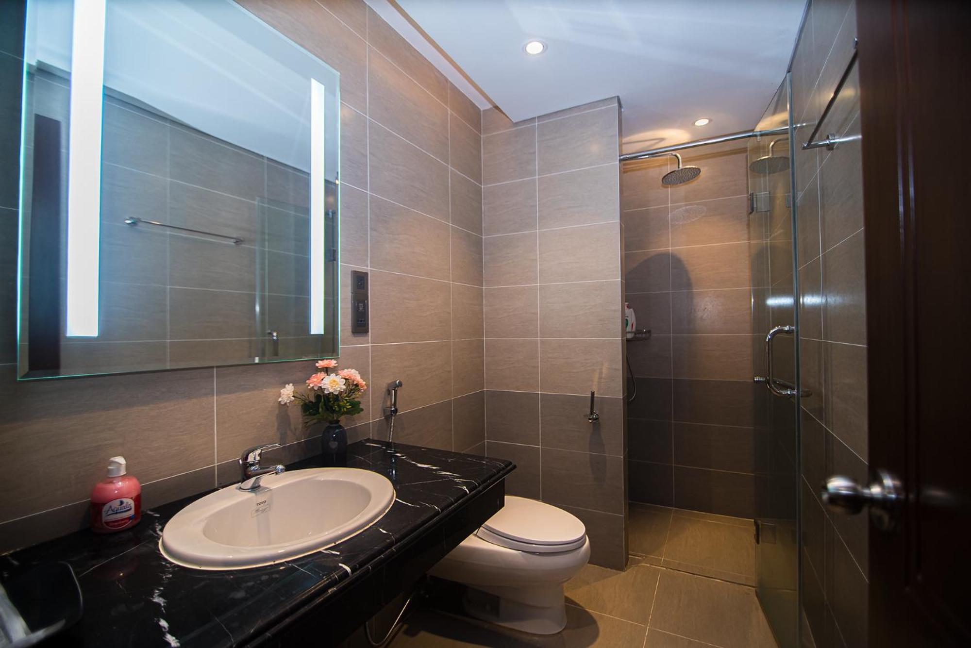 Luxury Apt Opposite Mykhe Beach Da Nang Zewnętrze zdjęcie